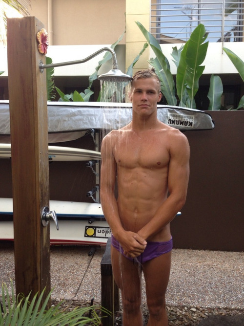 lifesaverbulge: Jett Kenny!