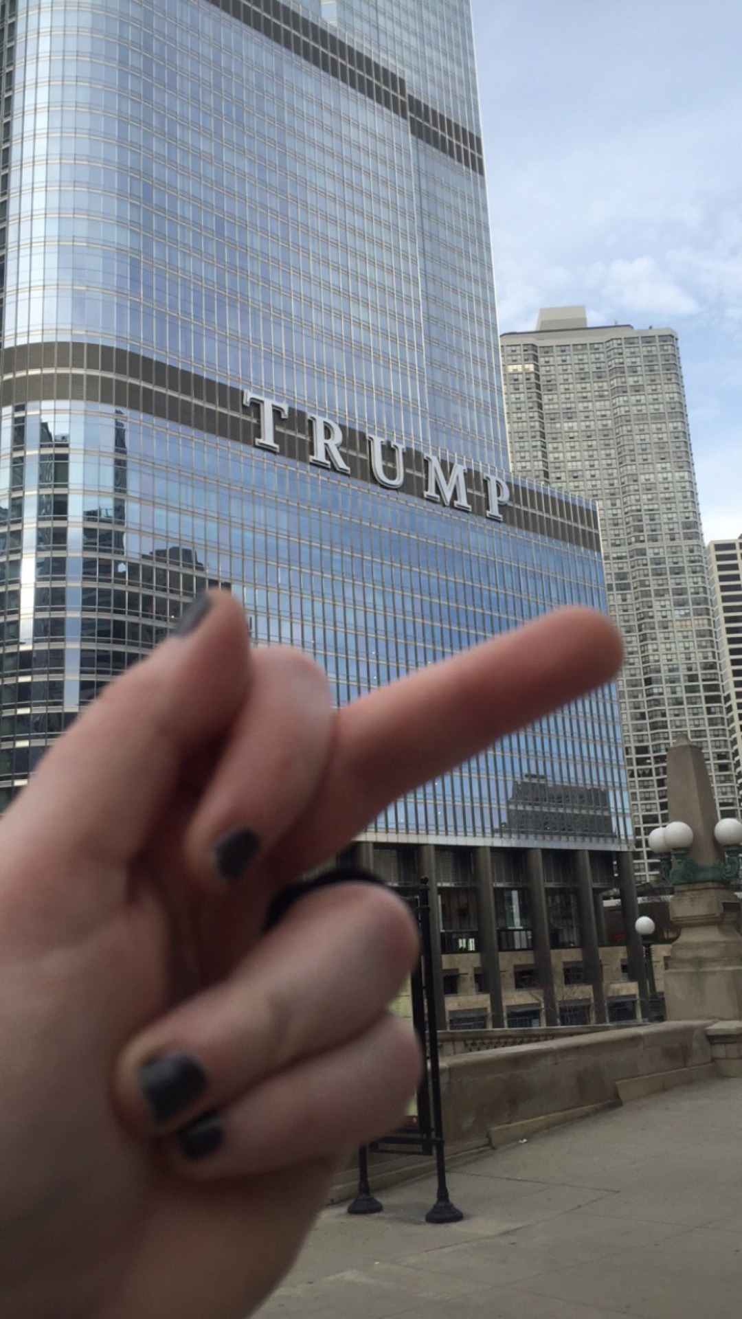 as-seenon-tv:  snake-eyes-and-butterflies:  as-seenon-tv:  I was in city today  I