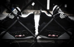 solelovenyc:Air Jordan 4 “Fear”FlightClub