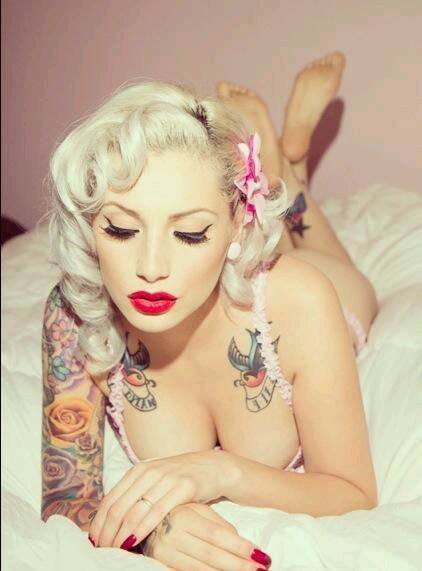 Insatiable taste for tattooed ladies