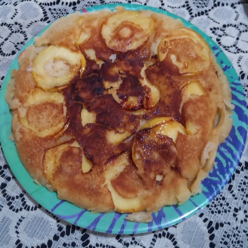 Volteado de manzana casero. Homemade apple Upside-down cake. #HomeMadeFood #HomeMade #ComidaCasera #