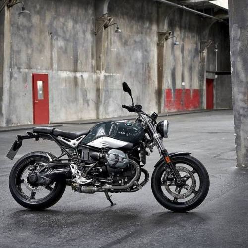 BMW R nine T  #bmw #rninet #streetbike #roadbike #motorcycle #motorbike #twowheels #twowheelspassion