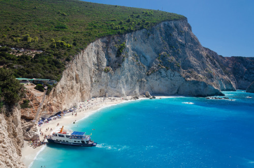 Porto Katsiki, Lefkada, Greece
(by Roman Kubacka) / http://picstreet.fr