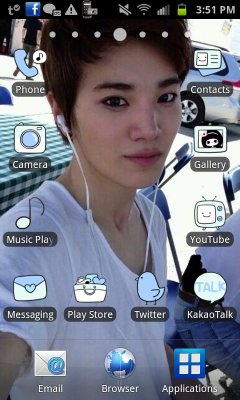 Finally satisfied with my phone wallpaper ^~^)