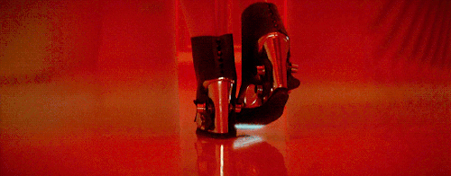 asilversnake:TheCinematography of Wong Kar-wai Film: 2046Year: 2004Cinematographer: Christopher Doyl