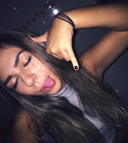 http://streetgrl.tumblr.com/post/156506037447