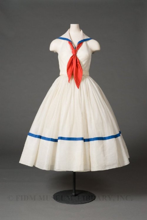 fashionsfromhistory:Day DressNorman Norell1951FIDM Museum