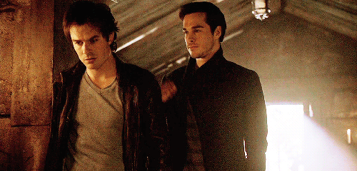 feilcityqueen: - I know my mother. She’s not a vampire. She is not in a prison world. She died of consumption in 1858. - Uh, if you’re so sure of that, why haven’t you opened the coffin yet?  