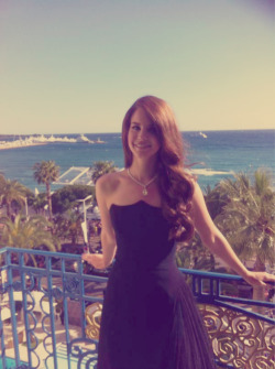 #Lanadelrey #Lana #Del #Rey #Perfezione #Beautiful #Sexy #Woman #Sad #Love #Sensual