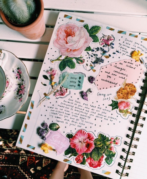 dreamidle:  back at it again with the flowers in my journal ☕️ + some lines i wrote!