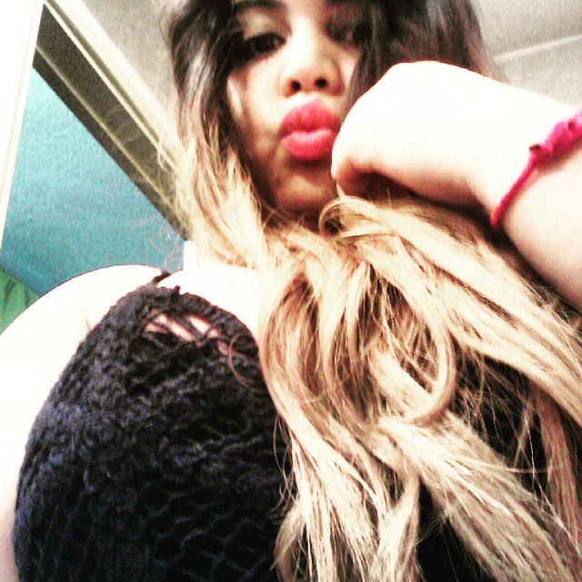 YALAYABİLECEĞİM BİR KİLOLU OLSA,SEN GİBİ.SAATLERCE YALASAM DELİ GİBİ&hellip;;)