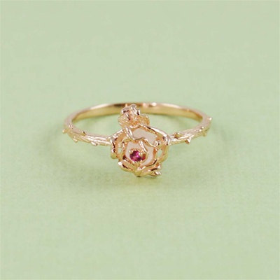 mewbey:swamplandprincess: Rose Quartz Rose Ring $50|| Maxie Fae’s Closet &ldquo;Elegant