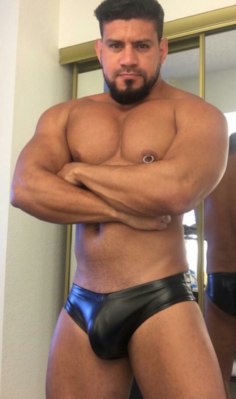 follow @likeacooldude for content