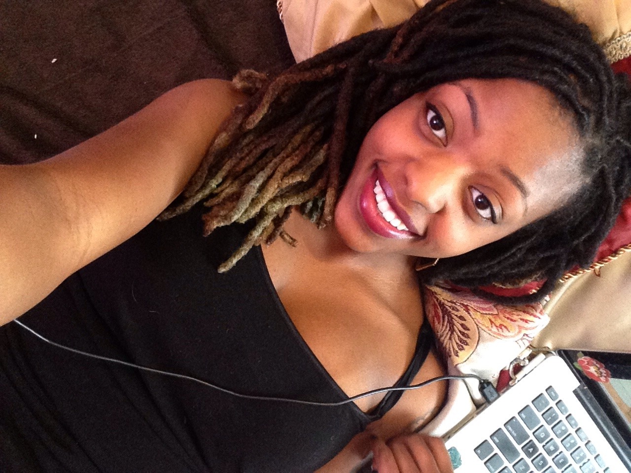 ayejiahchillout:  fiftyshadesofmacygray:  Sorry but I am so black and cute.  baaaaaaaaaaabe.