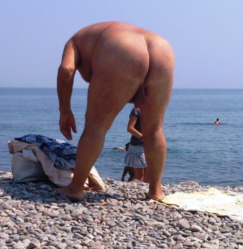 silverbadbear:Gorgeous grandpa