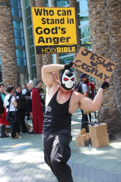 ghostiepie:  Bane protester protesting Christian