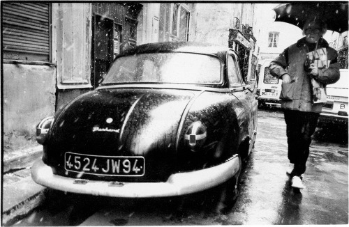 patrickhumphreys: Andy Warhol in Paris, 1986. Photo by Christopher Makos.