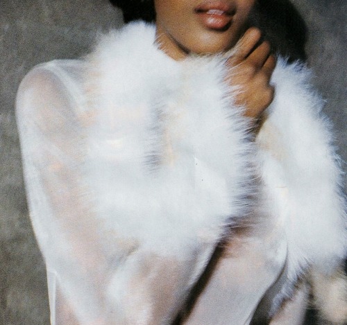 s0ur:Naomi Campbell for ELLE France 1990