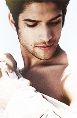 Tyler Posey for Bellomag.com       