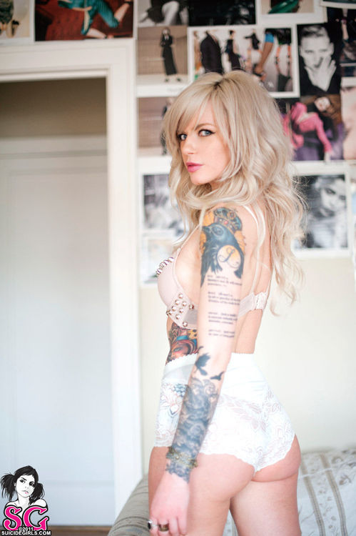 Girls With Tattoos