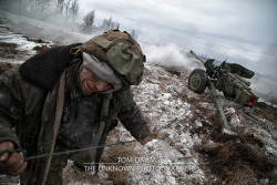 unaphotographer:  Pravvy Sektor Volunteer Battalion in #ukraine #pisky #donetsk airport.