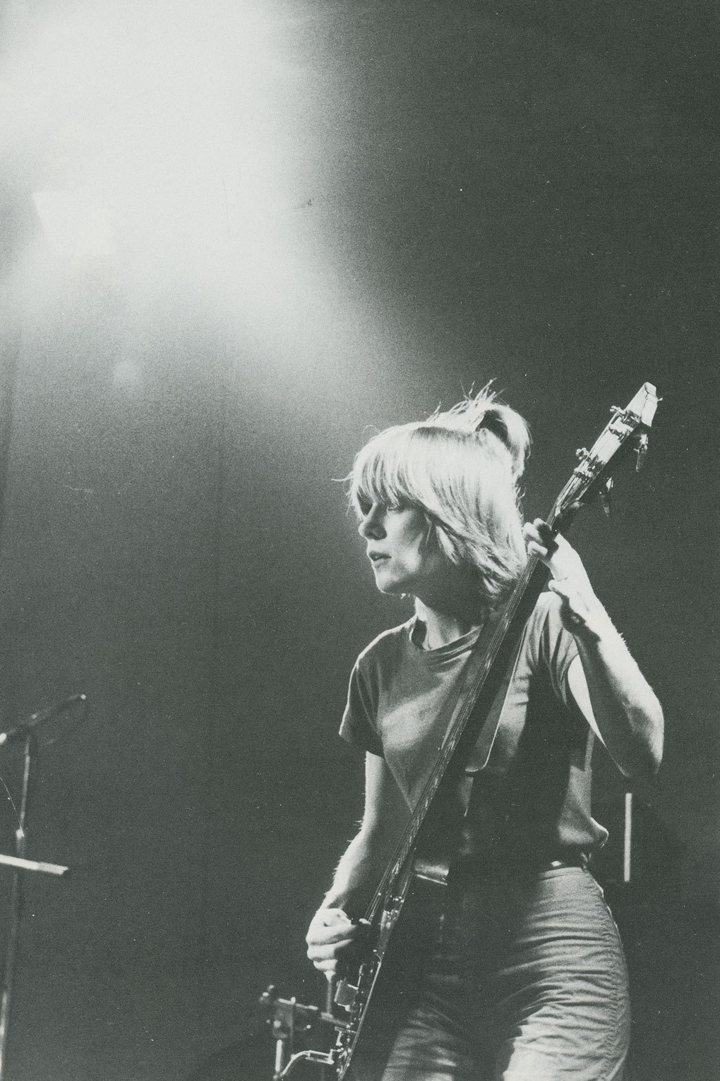 zombiesenelghetto:  Talking Heads: Tina Weymouth, late 1970s via 
