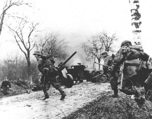 wombatmac:  Images from the Battle of the Bulge - Ardennes, Belgium.   The last