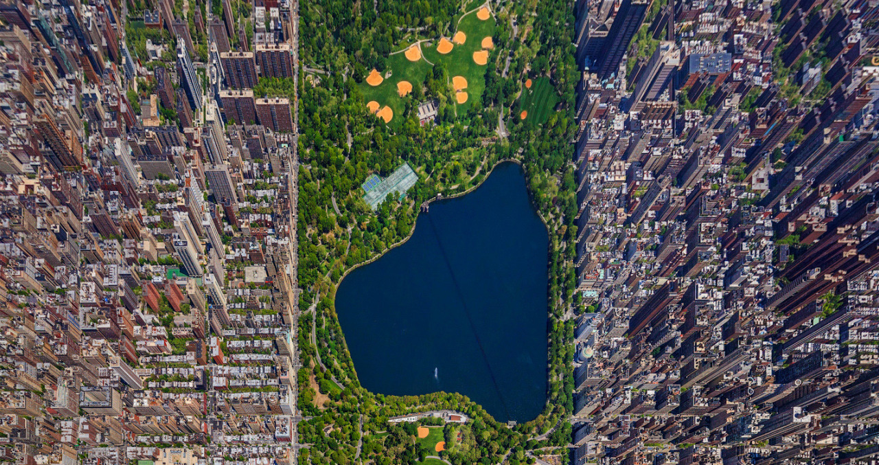 bluesey:     Central Park Panorama by Sergey Semonov Every now and then I like to
