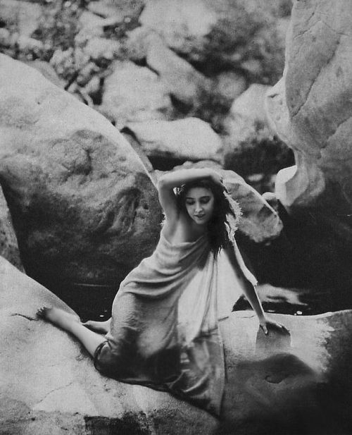 historium:Silent film actress Bessie Love photographed by Edwin Bower Hesser, circa 1919
