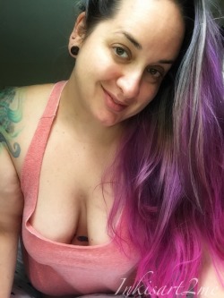 inkisart2me:  💞One of my favorite tanks to be sexy and lazy in… happy Sexy Sunday babes… 🧜🏻‍♀️💋