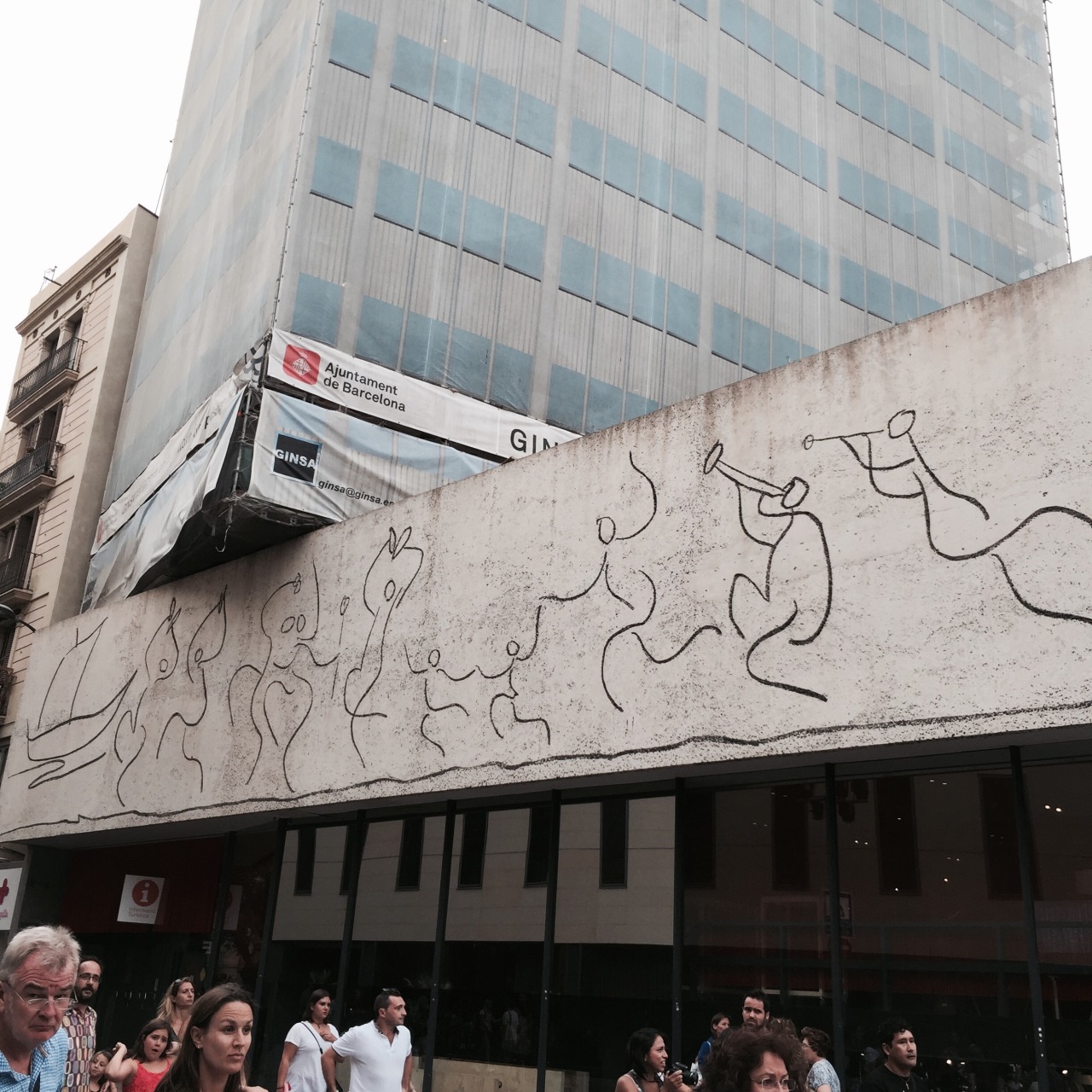 artimportant:  Street art by Pablo Picasso in Barcelona Pictures are mine. 