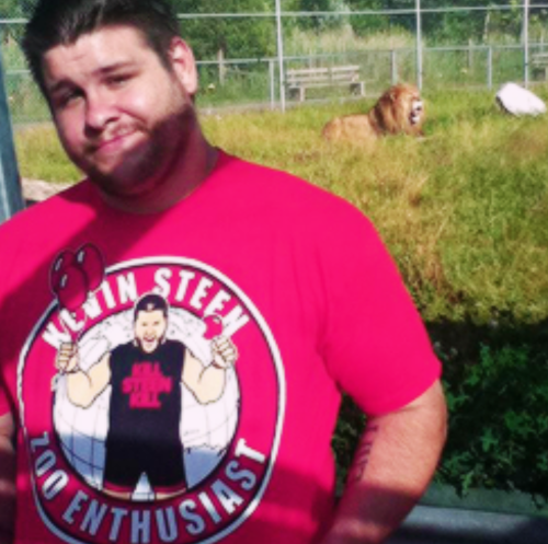 conikumanly:  Kevin Owens + Animals