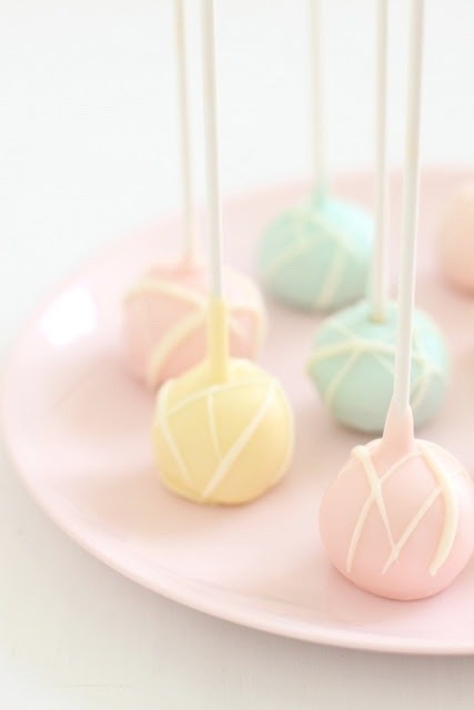 fortheloveofcare: “Butterscotch and bubblegum drops are bittersweet to me…”