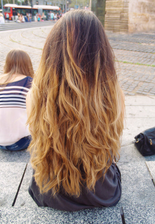 hairstylesbeauty:  Lovely, adorable, cute.. Speechlesshttp://hairstylesbeauty.tumblr.com