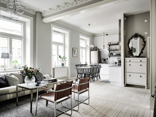 adorable-home: Lovely Swedish apartment with gray and silver tones via Entrance Fastighetsmäkle