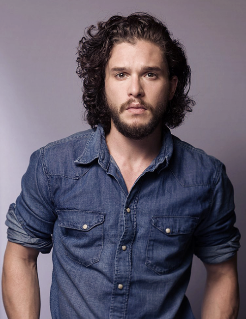 plumspucked:Kit Harington