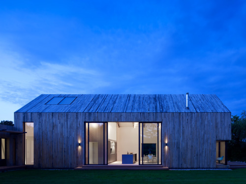 remash: m house ~ jamie falla