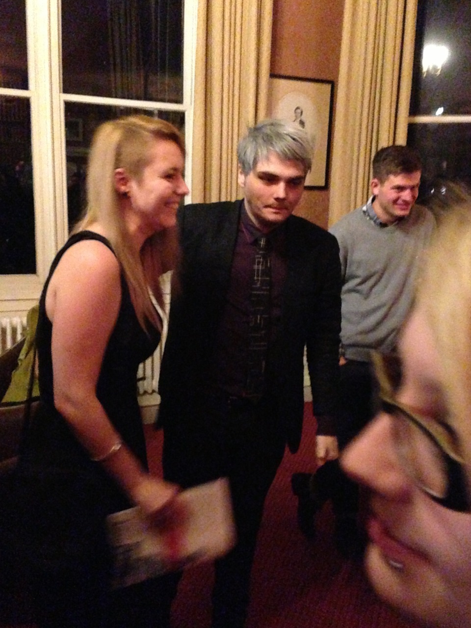 thelastmidtownshow:  BRINGING U GUYS THE BREAKING NEWS THAT GERARD’S HAIR IS GREY