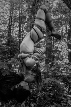 altmodel-aurora:  connection &lt;3 aurora bound by se7en bondage - photographed by thegreyvoyeur