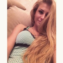 Viviennestrickland:  Name : Сlara  Age: 21 Favorite Sexual Position: Crisscross