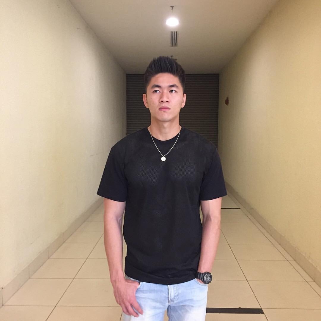 ilovehotasianguys:             