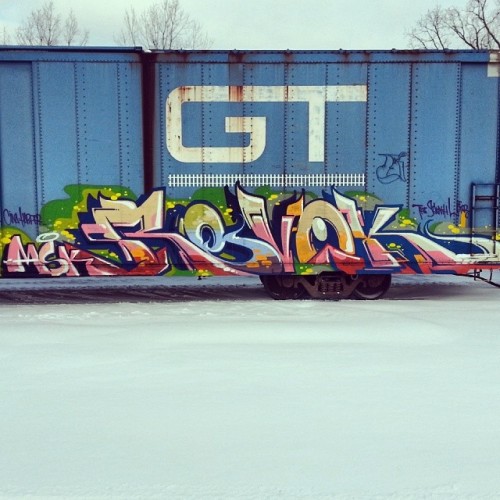 betterrun-shop:Rolling  REVOKhttp://funk-stars.tumblr.com/