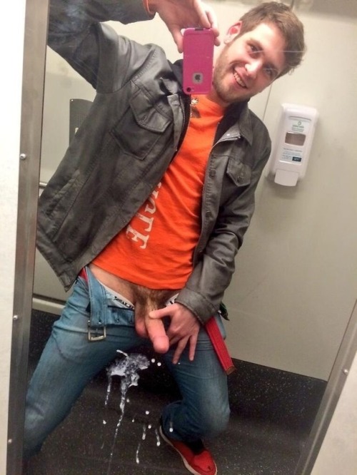 fagformen: left something for you to lick off fag next time you’re in the restroom…  Needed relief.