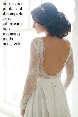 love-being-a-bareblacked-sissy:  MMmmm I wanna be a bride…  Wish I was a bride