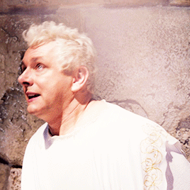 lesbianomens:Aziraphale + smiling nervously while facing authority+not nervous anymore