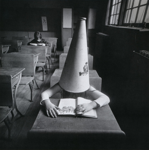  Arthur Tress (b. 1940, Brooklyn, NY, USA) - Girl with Dunce Cap, NY, 1972    Photography 