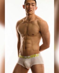 asian-men-x:  @monster__clown