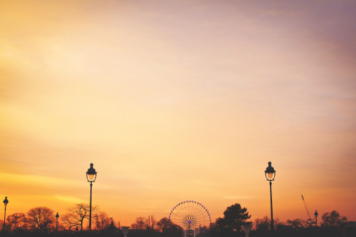 Perfect sunsets in Paris, it doesn’t get much better than this. 