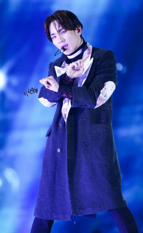 fyfreakey: (151230)  KBS Daechukjecr: keyandu | please do not edit or remove logo