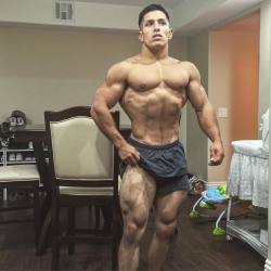 drwannabewannabe:  Hector Labastida notices